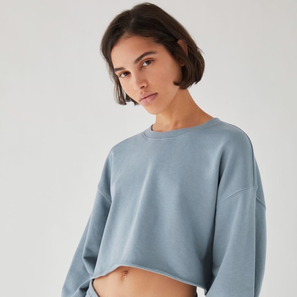 NWT Aritzia TNA Light Blue Cozy Perfect Cropped Sweatshirt
